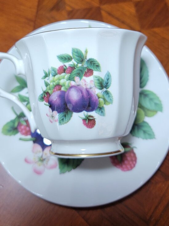 Crown Trent China Limited Fine Bone China Teacups and Saucers Set of 2 - Picture 3 of 7